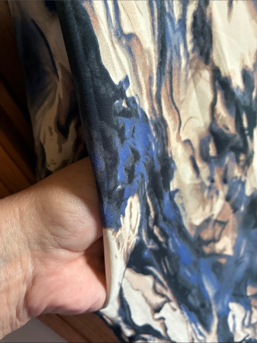 Amazon Women's Midi Dress in Blue, White, Tan Abstract Print - Picture 5 of 6